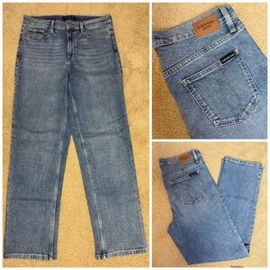 Calvin Klein Jeans Women’s Straight Leg Blue Denim Size 8 NWOT